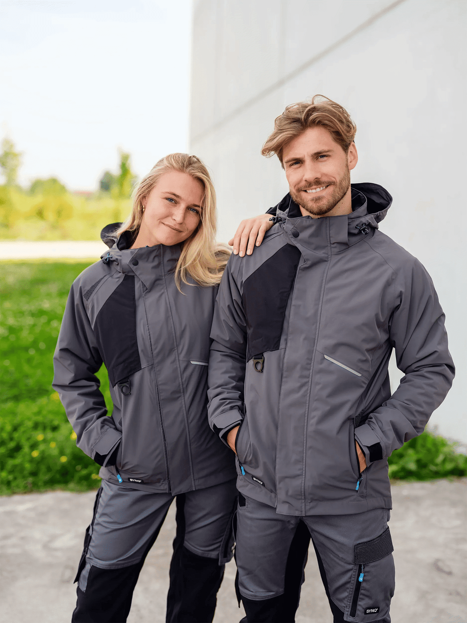 SYNQ Qold Stretch-Winterjacke Anthrazitgrau Schwarz